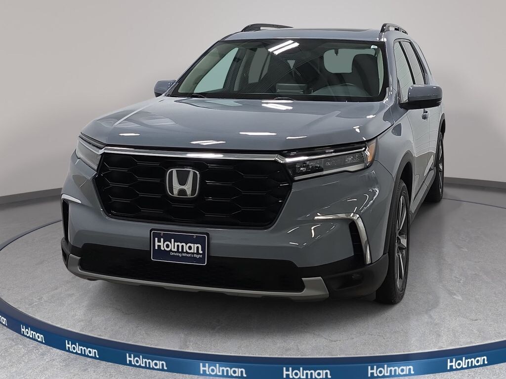 Used 2023 Honda Pilot Touring SUV