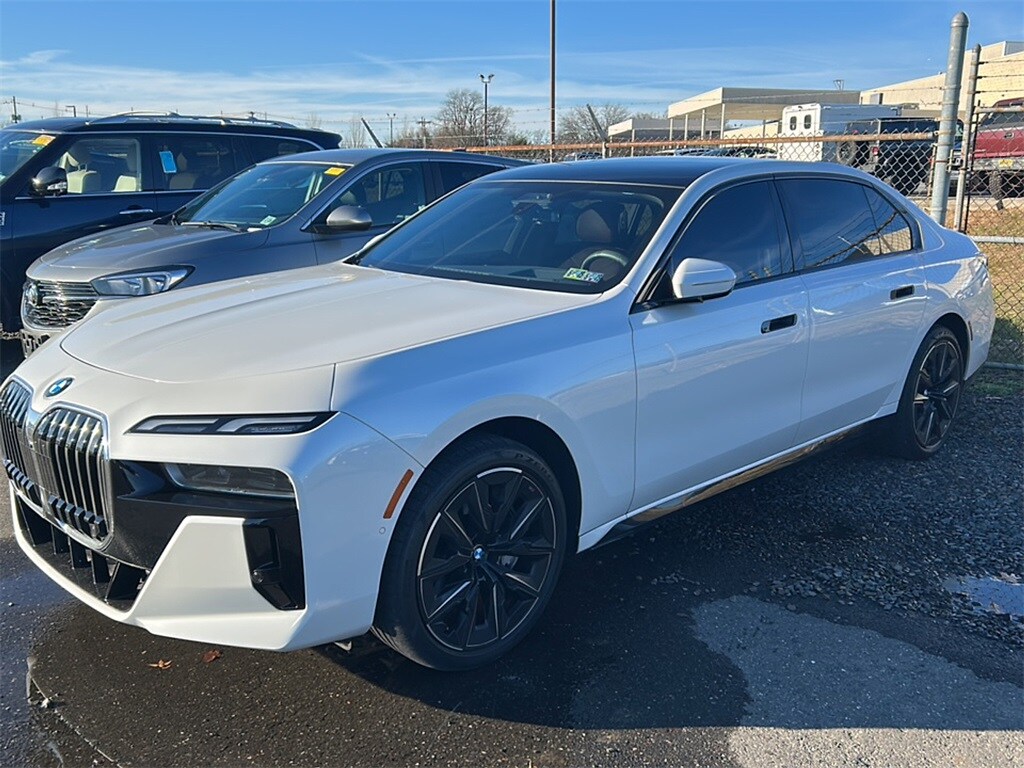 Used 2023 BMW 760i xDrive Sedan