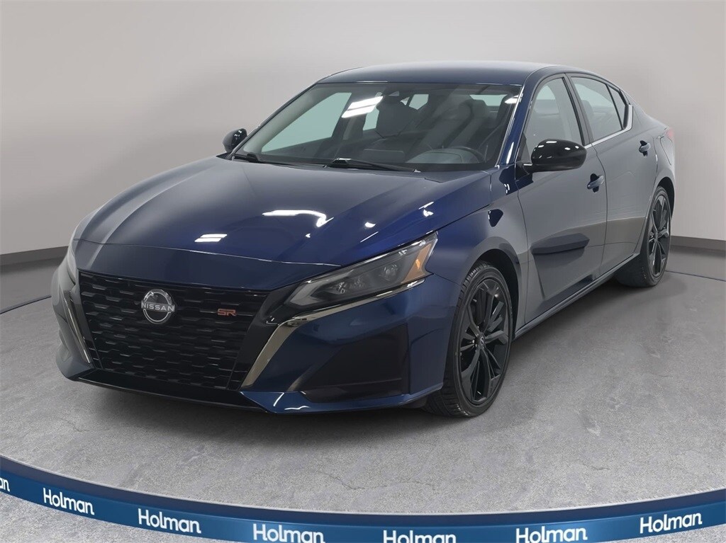 Used 2024 Nissan Altima 2.5 SR Sedan