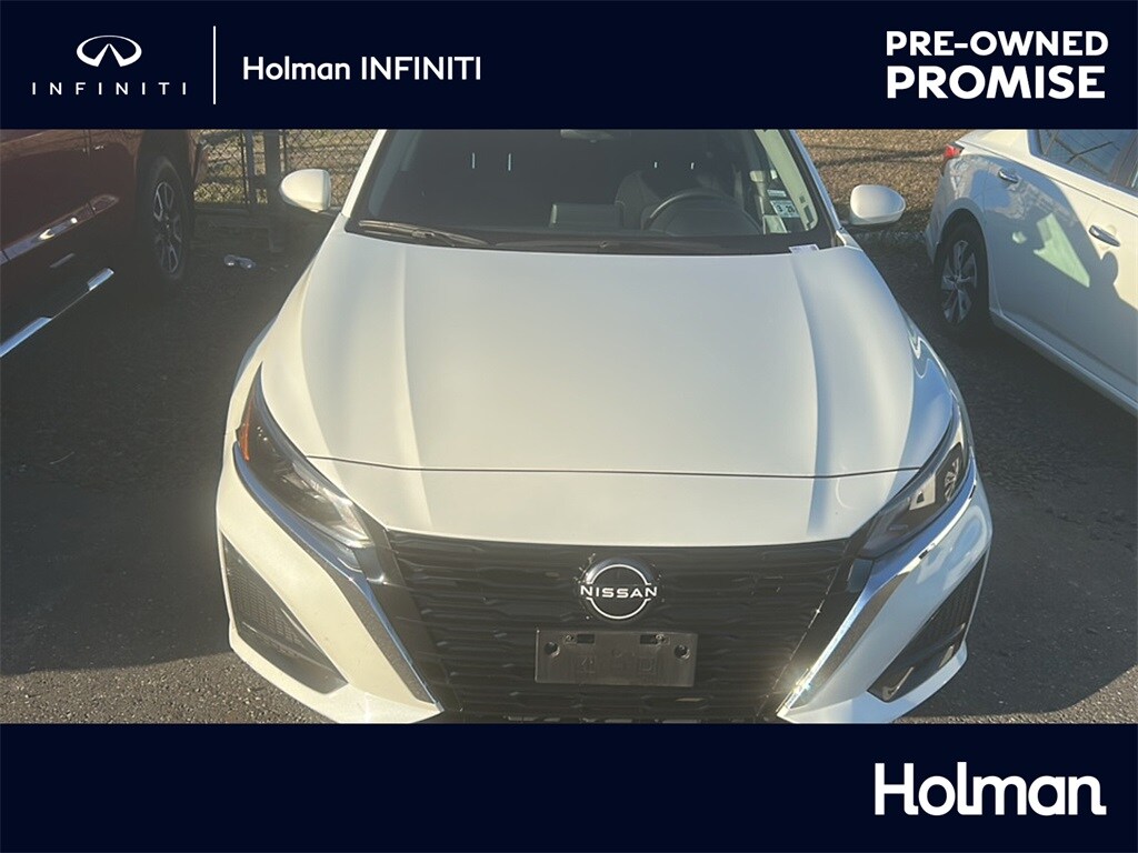 Used 2023 Nissan Altima 2.5 SV Sedan