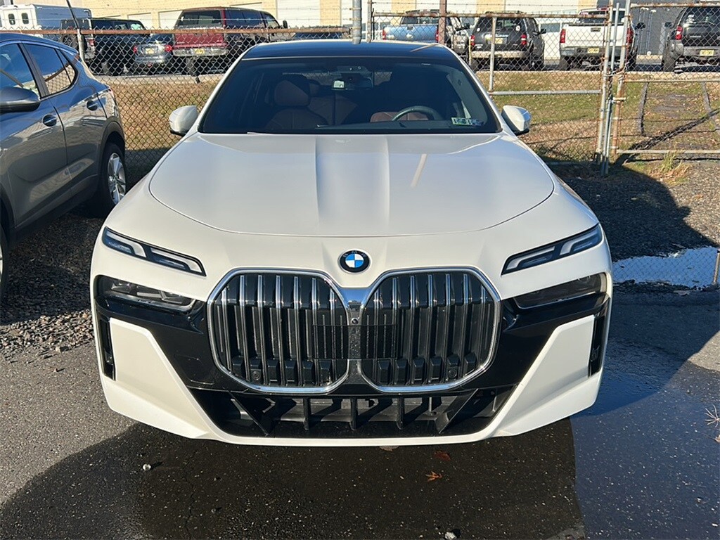 Used 2023 BMW 760i xDrive Sedan