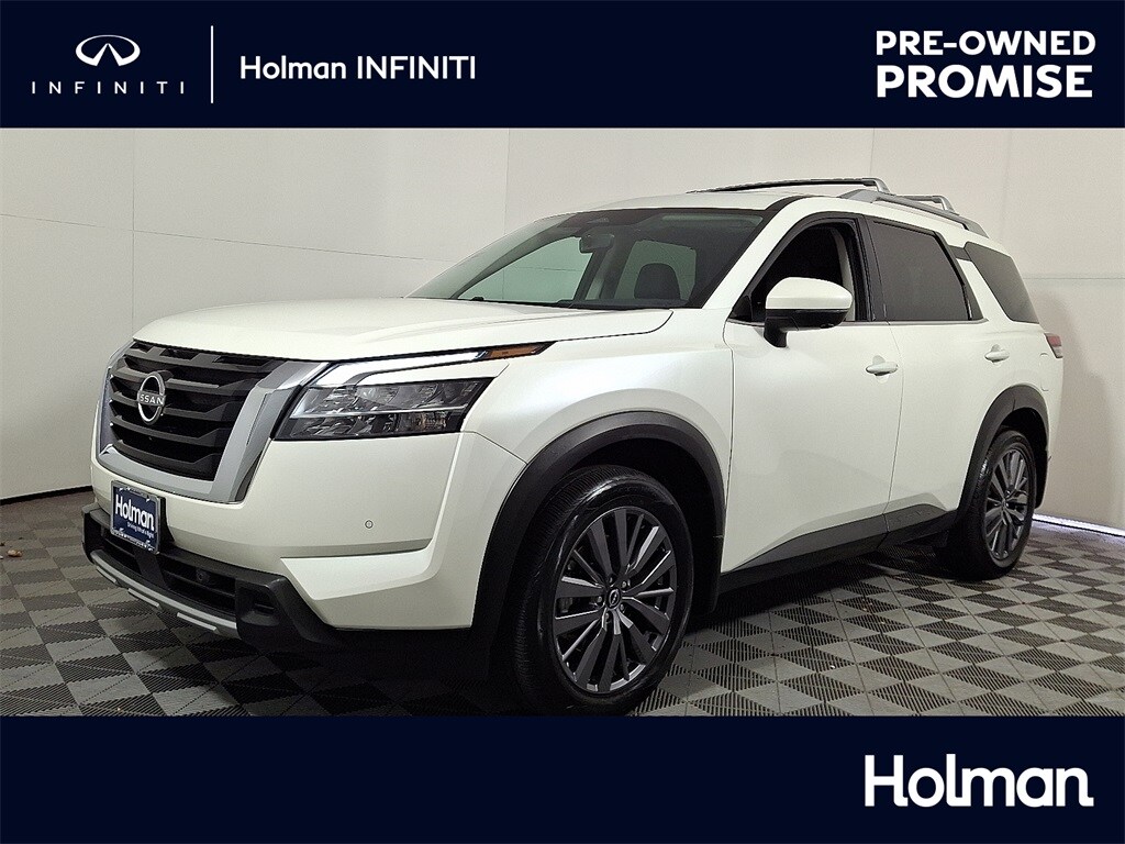 Used 2024 Nissan Pathfinder SL SUV