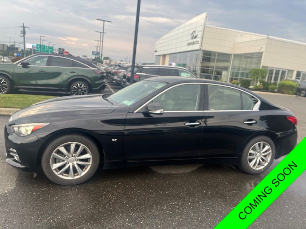 Used 2015 INFINITI Q50 3.7 Sedan