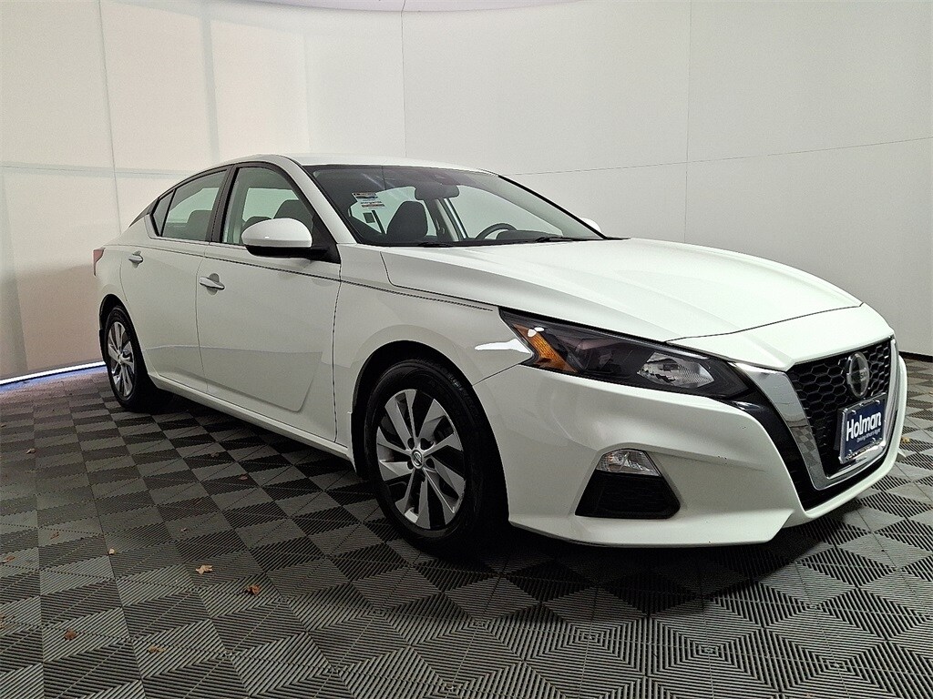 Used 2022 Nissan Altima 2.5 S Sedan