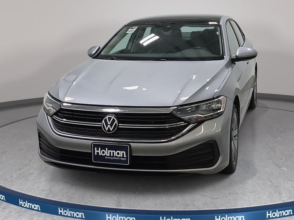 Used 2024 Volkswagen Jetta 1.5T SE Sedan