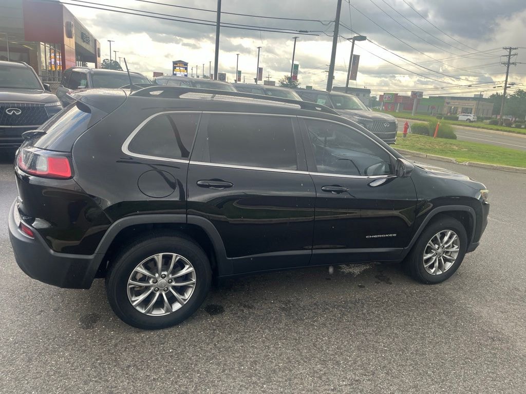 Used 2022 Jeep Cherokee Latitude Lux SUV