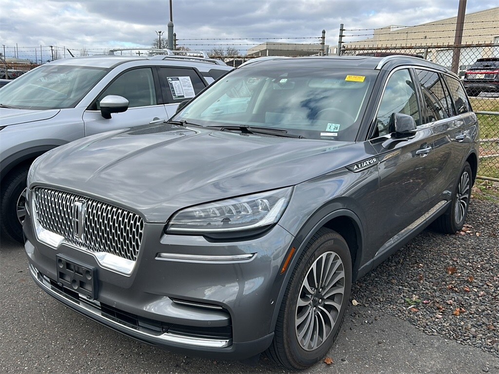 2023 Lincoln Aviator Reserve photo 3