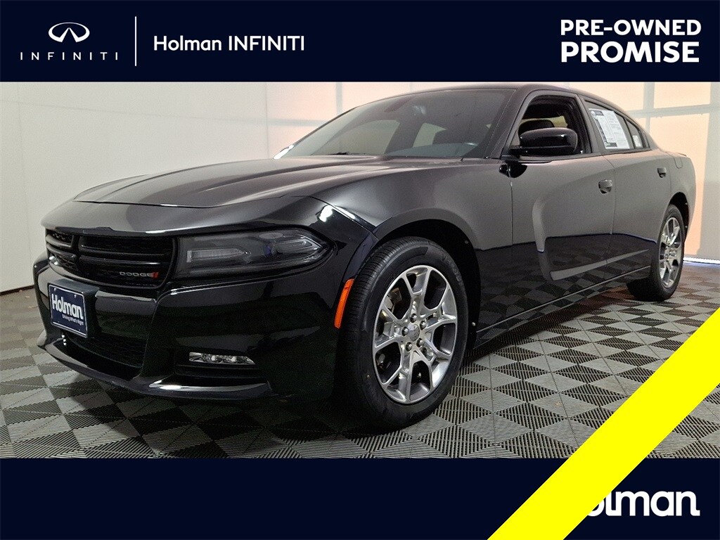 Used 2015 Dodge Charger SXT Sedan