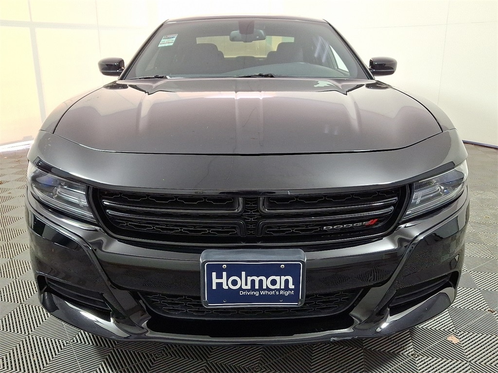 Used 2015 Dodge Charger SXT Sedan