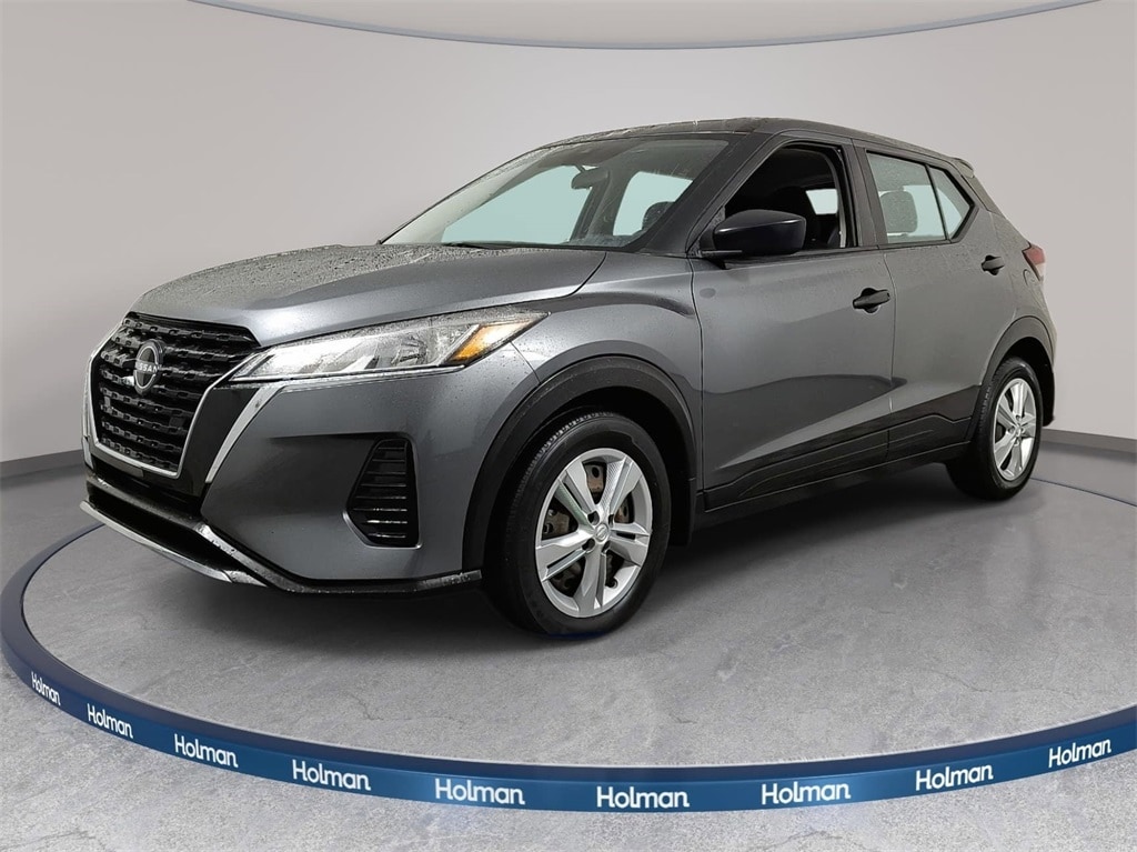 Used 2022 Nissan Kicks S SUV