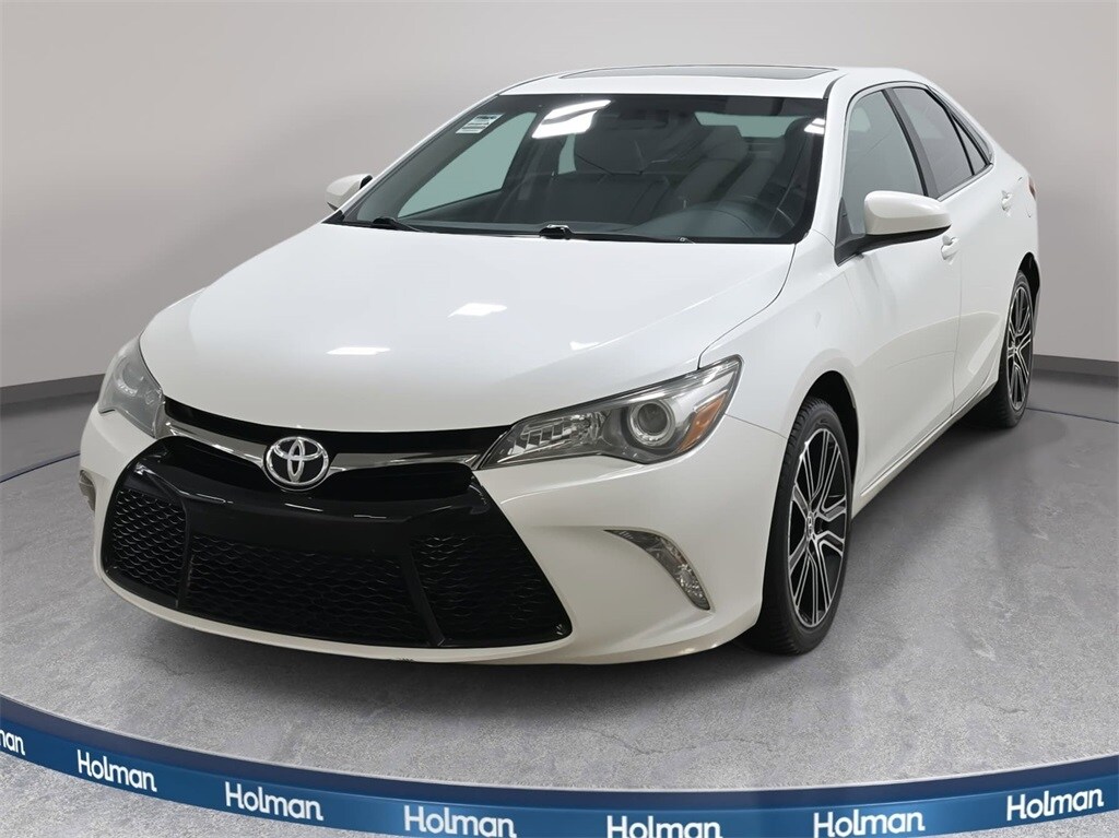 Used 2016 Toyota Camry Sedan