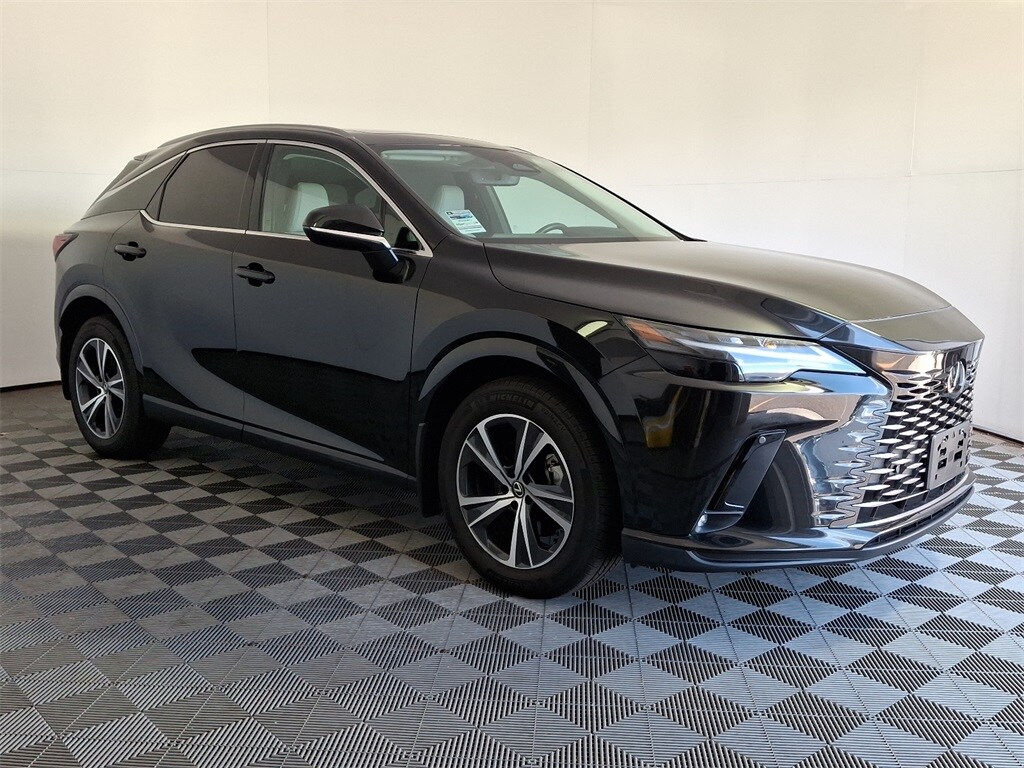 2023 Lexus RX 350 Premium photo 3