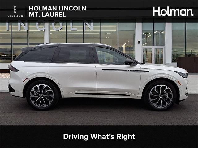 2026 Lincoln Nautilus Reserve's photo