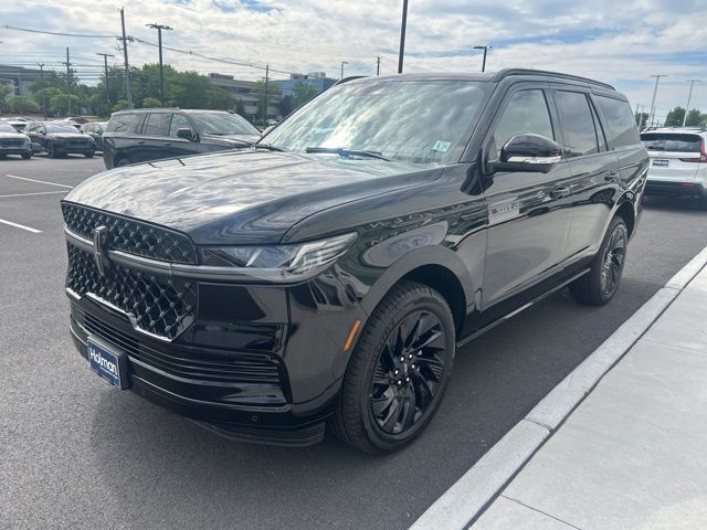 2026 Lincoln Navigator Reserve 4WD's photo