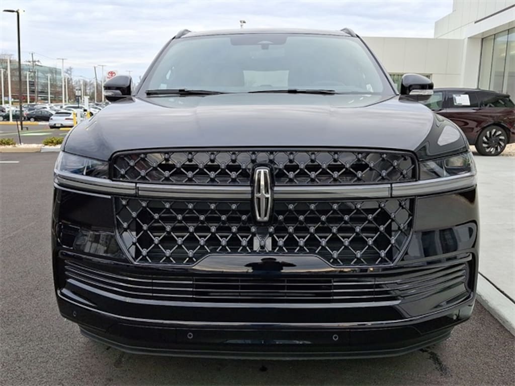 New 2025 Lincoln Navigator L Reserve SUV