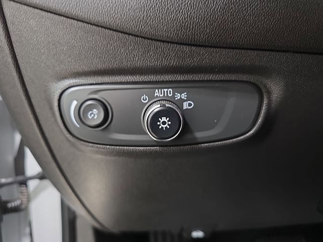 2022 Chevrolet Equinox RS - Photo 24