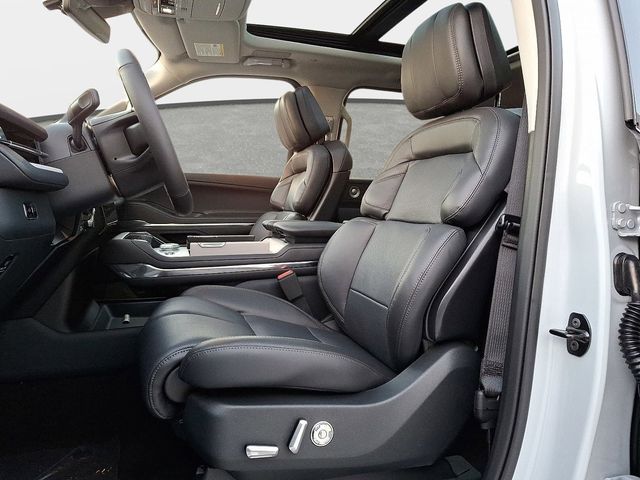 2025 Lincoln Navigator Reserve - Photo 11