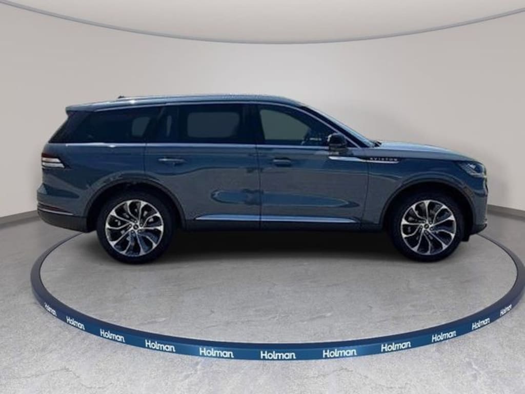 New 2026 Lincoln Aviator Reserve SUV