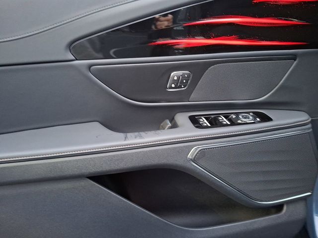 2026 Lincoln Nautilus Premiere - Photo 10