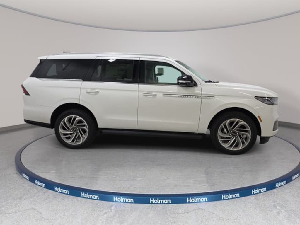 New 2027 Lincoln Navigator Premiere SUV