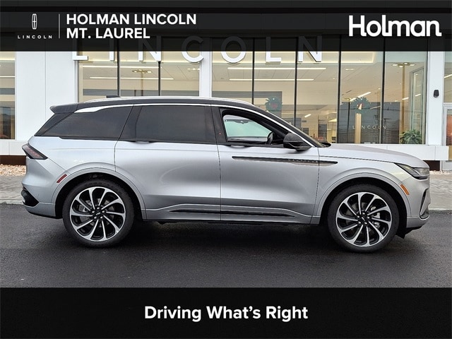 2026 Lincoln Nautilus Black Label's photo