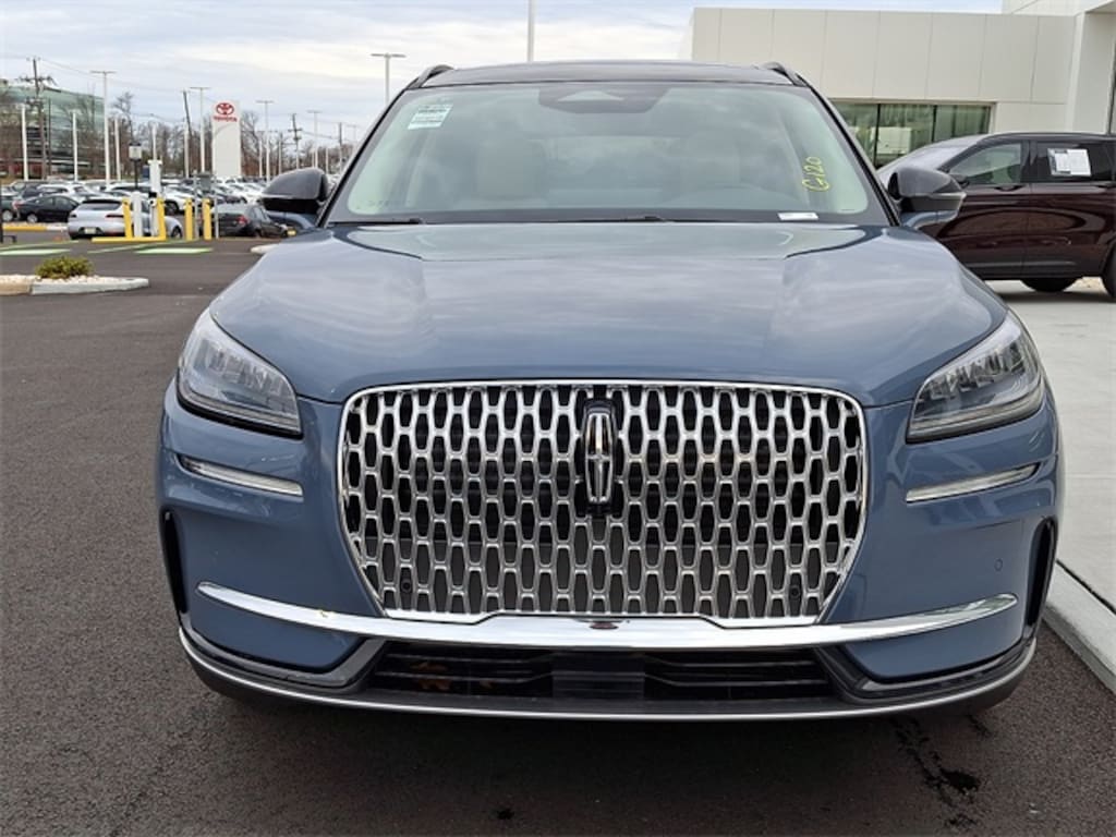 New 2026 Lincoln Corsair Premiere SUV