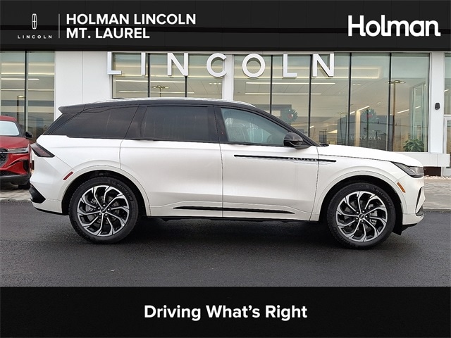 2026 Lincoln Nautilus Reserve's photo