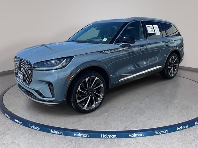 2026 Lincoln Aviator Reserve AWD's photo
