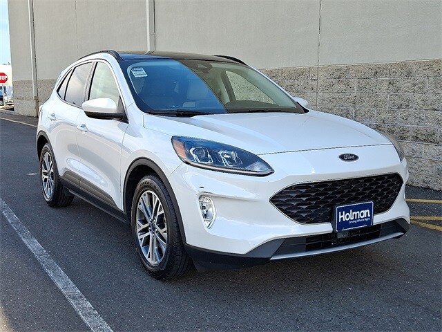 2022 Ford Escape SEL photo 2