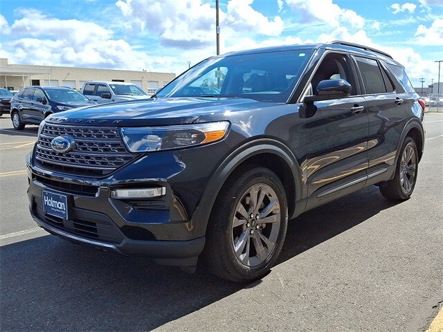 2022 Ford Explorer XLT photo 4