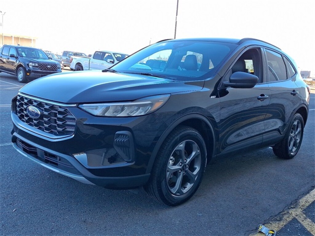 Certified 2025 Ford Escape ST-Line SUV