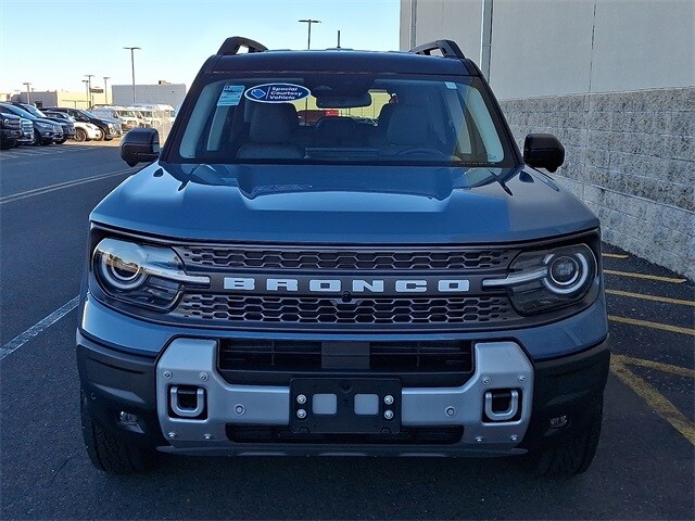 2025 Ford Bronco Sport Badlands photo 3