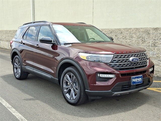 2022 Ford Explorer XLT photo 2