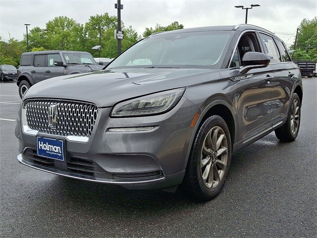 2021 Lincoln Corsair Standard photo 4