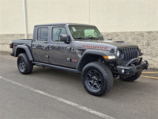2022 Jeep Gladiator Mojave photo 2