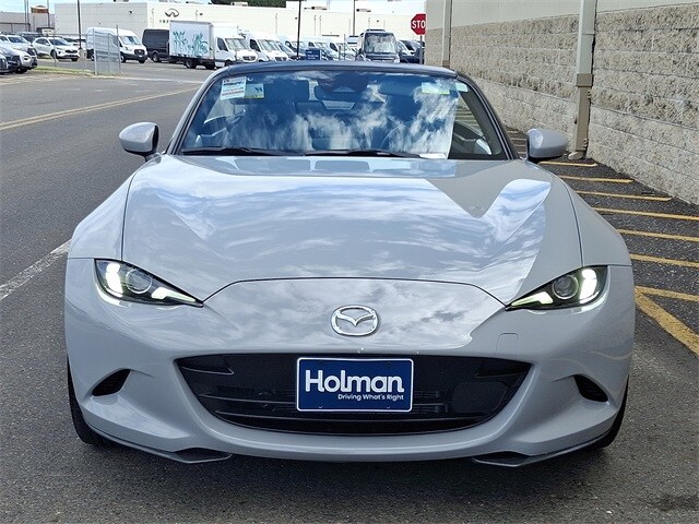 2024 Mazda MX-5 Miata Miata Grand Touring photo 3