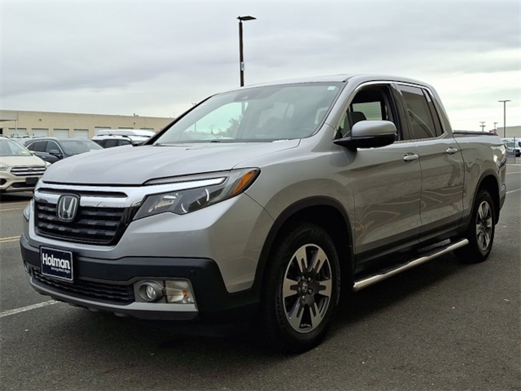 Used 2017 Honda Ridgeline RTL-E Truck
