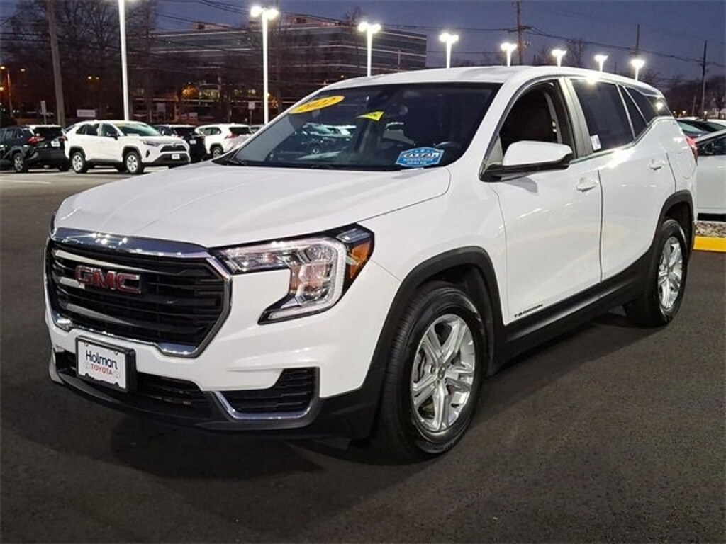 Used 2022 GMC Terrain SLE SUV