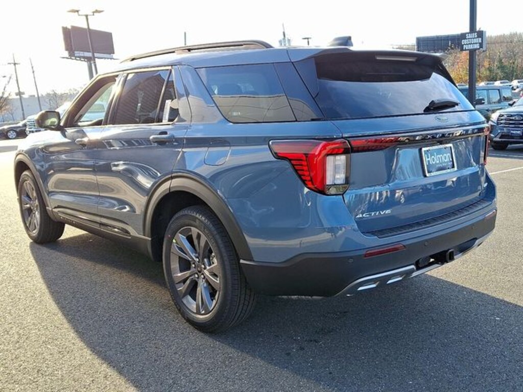 Used 2026 Ford Explorer Active SUV