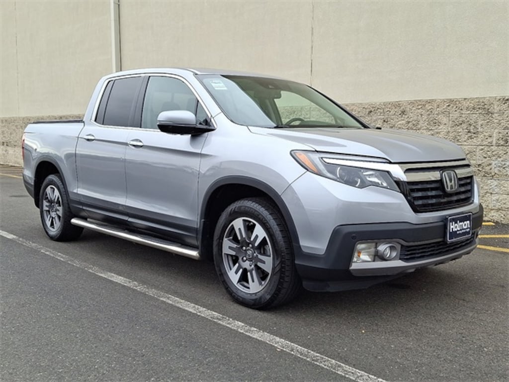 Used 2017 Honda Ridgeline RTL-E Truck