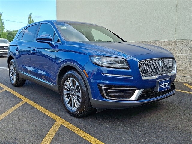 2020 Lincoln Nautilus Standard photo 2