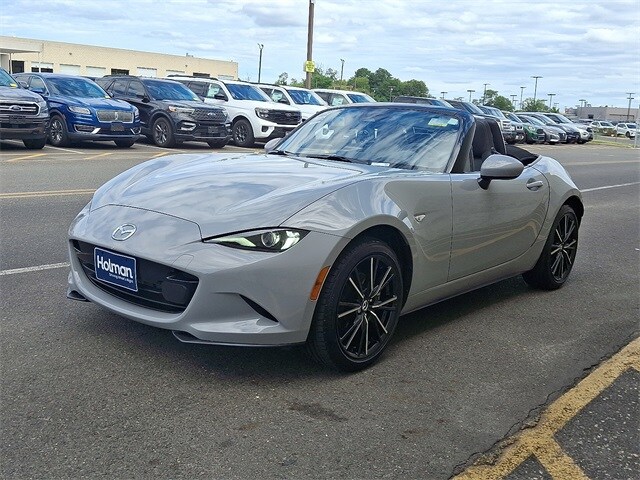 2024 Mazda MX-5 Miata Miata Grand Touring photo 4