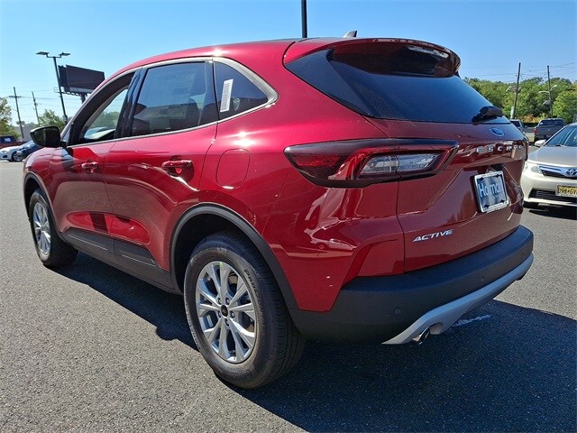2025 Ford Escape Active photo 3