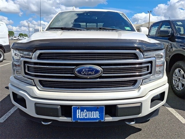 2018 Ford F-150 Limited photo 2