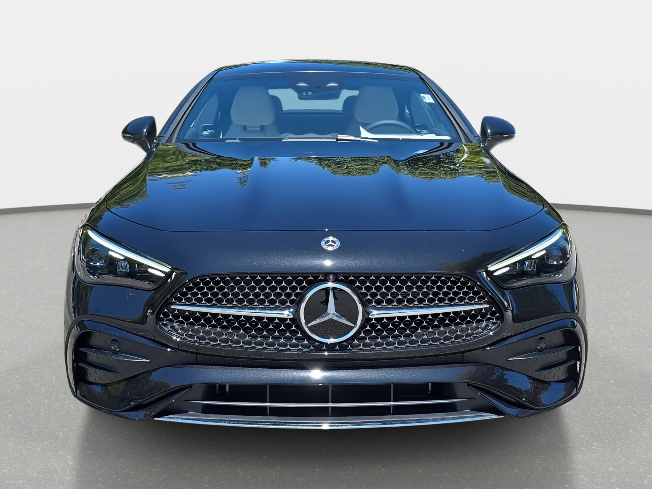 2026 Mercedes Benz CLE 450 4MATIC photo 2