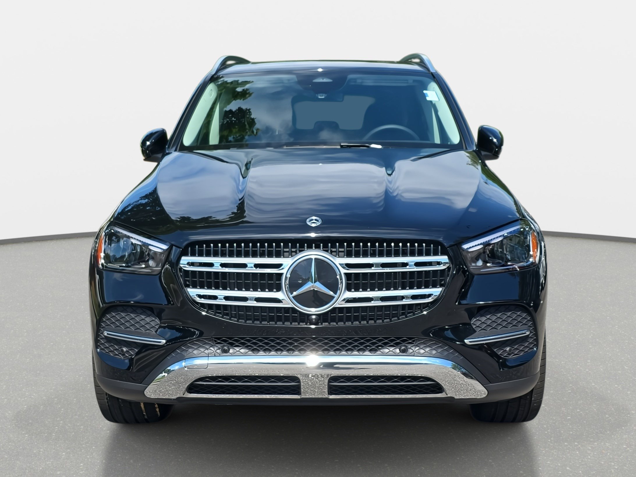2025 Mercedes Benz GLE 350 4MATIC photo 2