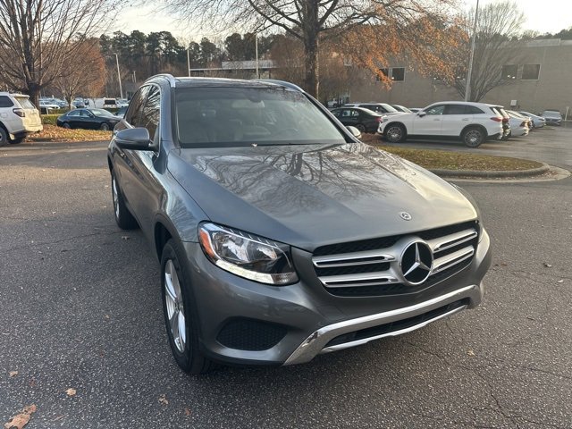 2018 Mercedes Benz GLC 300 photo 3