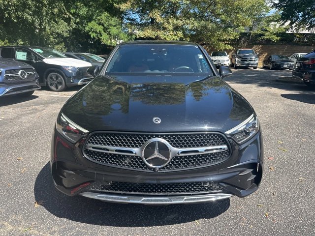 2024 Mercedes Benz GLC 300 photo 2