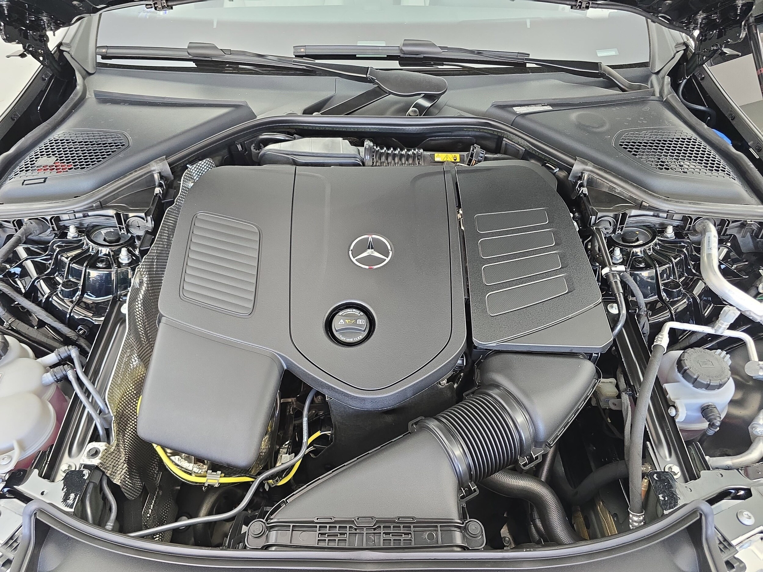 2026 Mercedes-Benz E-Class E350 - Photo 31