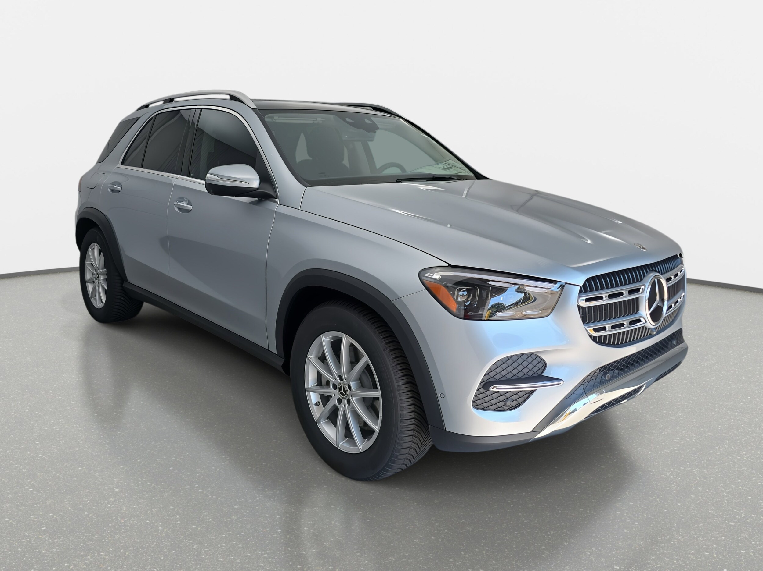 2025 Mercedes Benz GLE 350 4MATIC photo 3